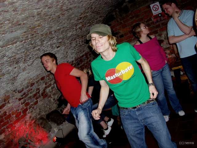 010.jpg