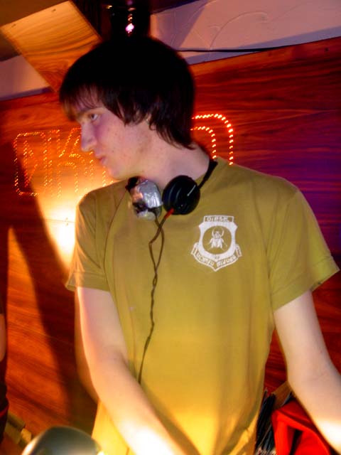 DSC06250_.jpg