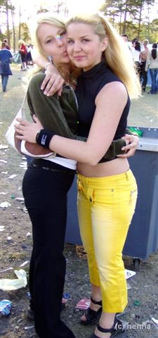 maria&emma.jpg